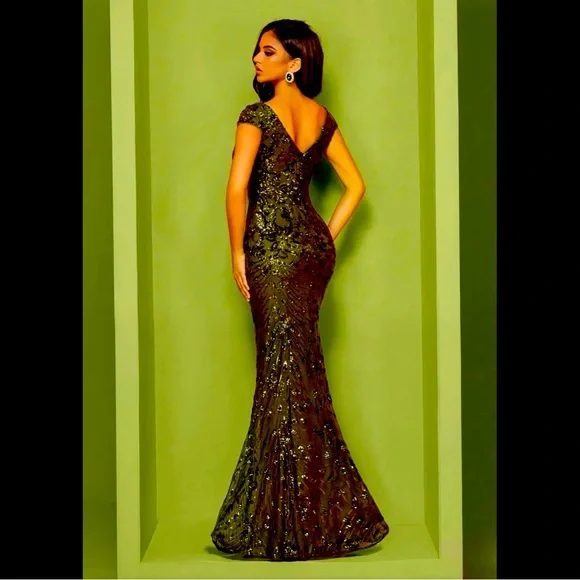 Amazon - Picture 3 of 4